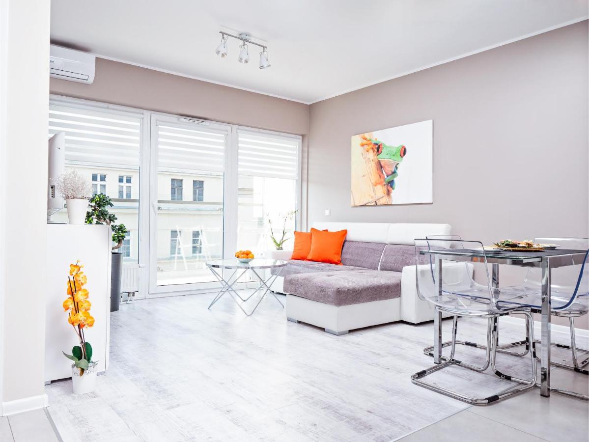 Apartamenty Homely Place Casa Verona - Stary Rynek - Parking Poznan Exterior photo